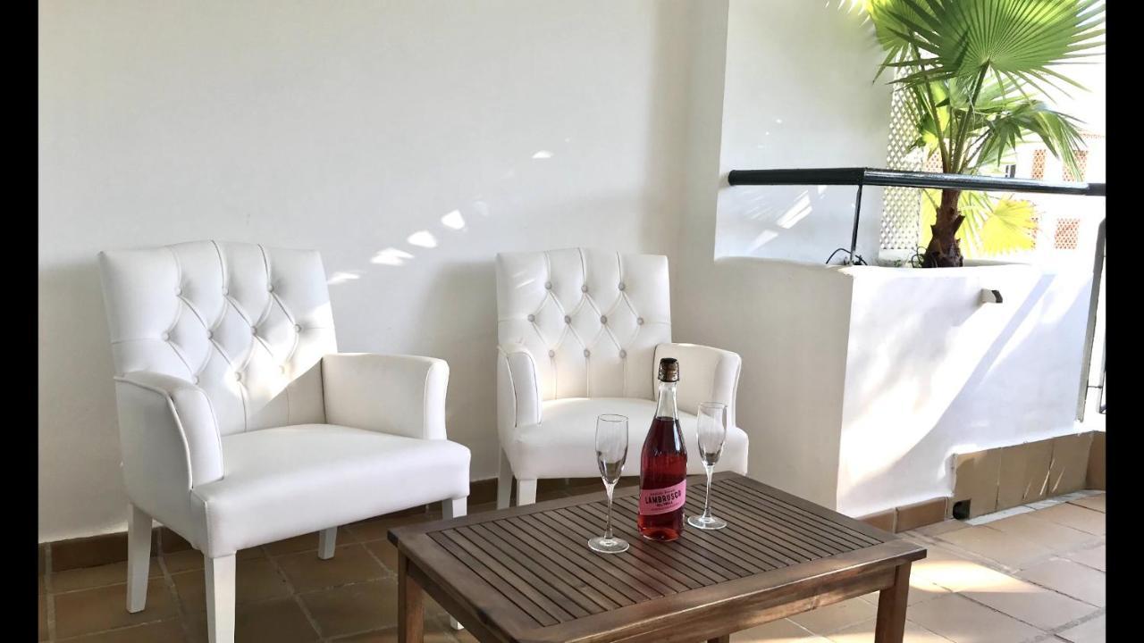 Mi Capricho 3-5 Beachfront- Apartment With Sea Views In Costa Del Sol Sitio de Calahonda Luaran gambar
