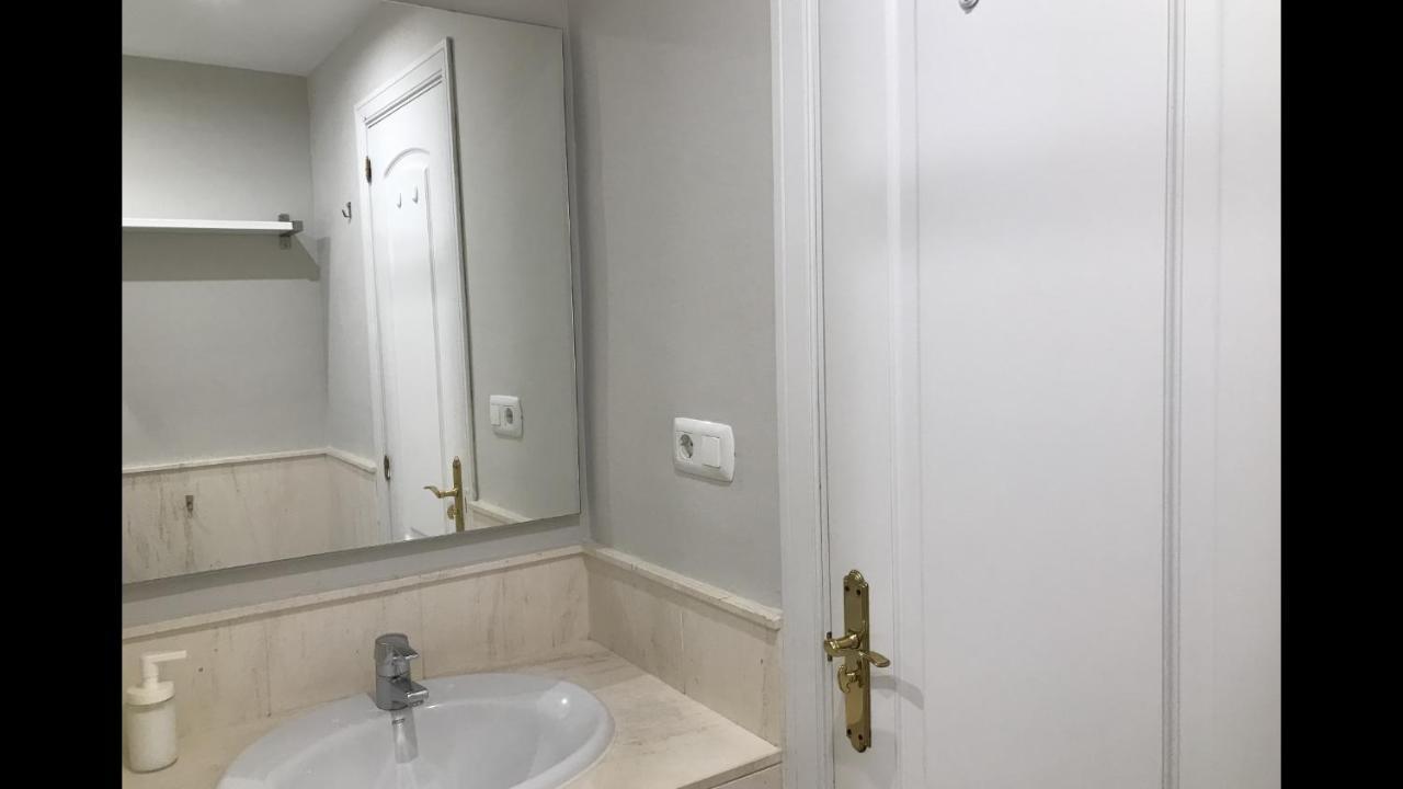 Mi Capricho 3-5 Beachfront- Apartment With Sea Views In Costa Del Sol Sitio de Calahonda Luaran gambar